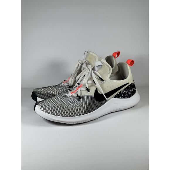 Nike Free TR 8 942888-101 White Black Total Crimson‎ Women's US 9.5 - Picture 4 of 8